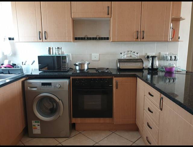 2 BEDROOM APARTMENT SOLD IN THERESAPARK